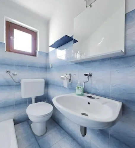 Kuca Za Odmor Island Just For You- Island Sit מורטר