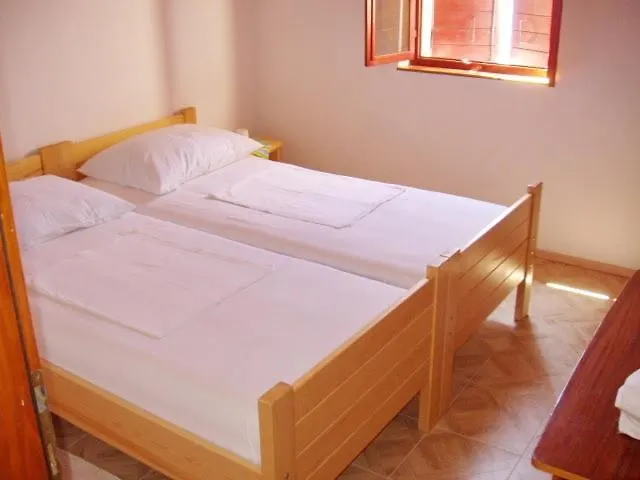 Kuca Za Odmor Island Just For You- Island Sit Hébergement de vacances